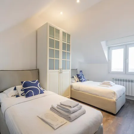 Luxury Piola - 7sundays Apartment